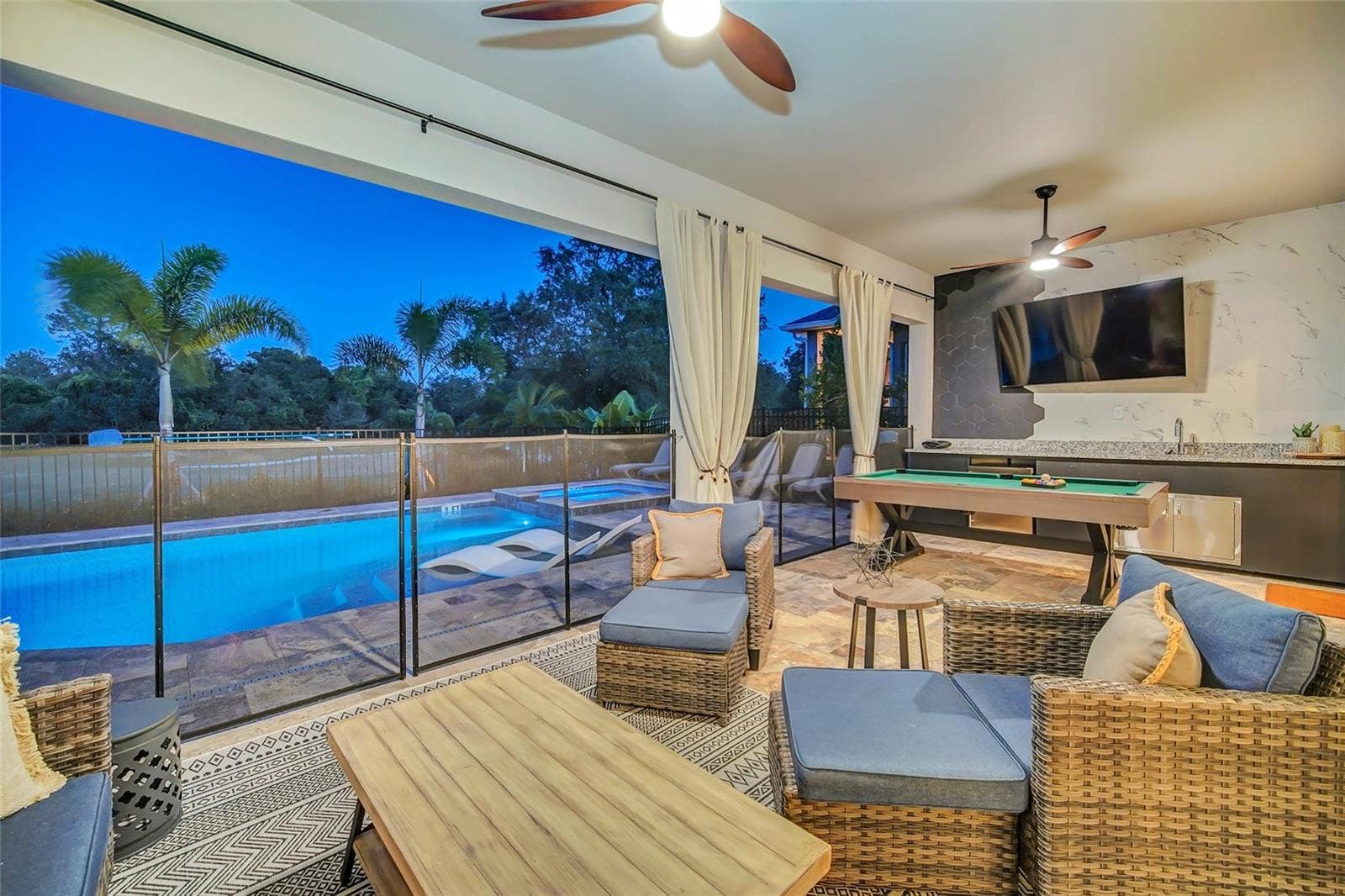 1213 RADIANT STREET, Reunion, FL 34747 1213 RADIANT STREET, Reunion, FL 34747