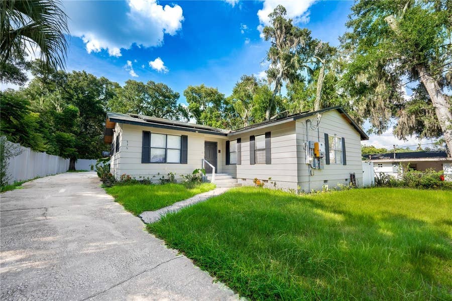 Property photo for 535 W DIVISION STREET, Deland, FL