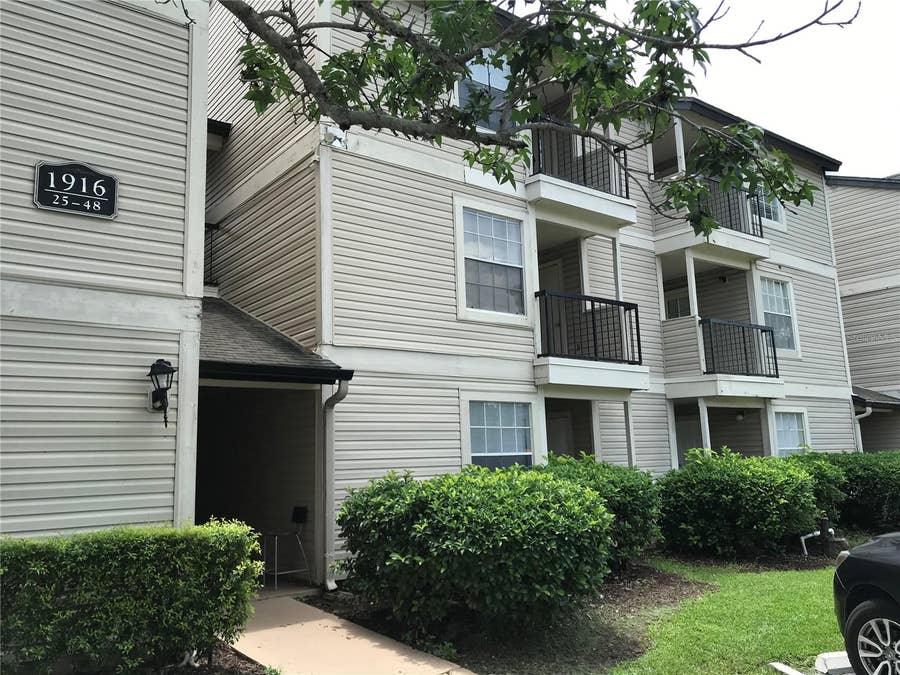 Property photo for 1916 LAKE ATRIUMS CIRCLE, #28, Orlando, FL