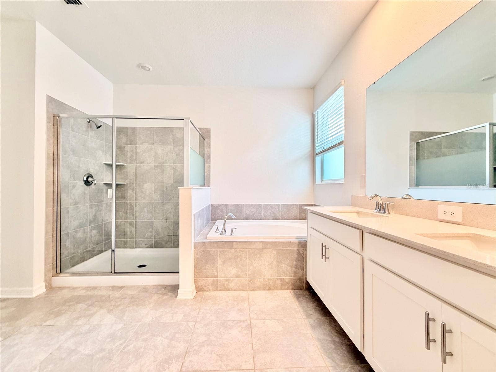 16622 PARABLE WAY, Winter Garden, FL 34787 16622 PARABLE WAY, Winter Garden, FL 34787