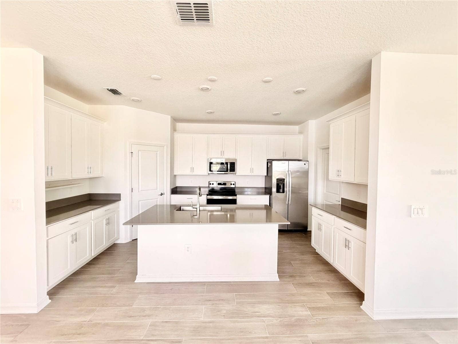 16622 PARABLE WAY, Winter Garden, FL 34787 16622 PARABLE WAY, Winter Garden, FL 34787