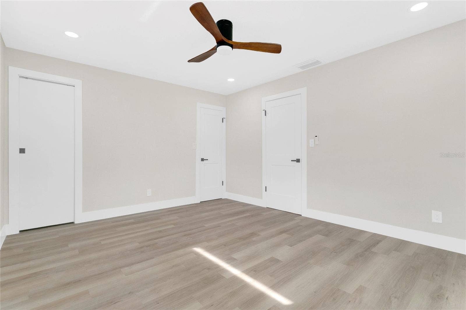 330 ELKHORN COURT, Winter Park, FL 32792 330 ELKHORN COURT, Winter Park, FL 32792