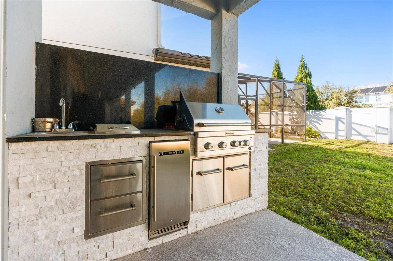 8324 LUDINGTON CIRCLE, Orlando, FL 32836 8324 LUDINGTON CIRCLE, Orlando, FL 32836
