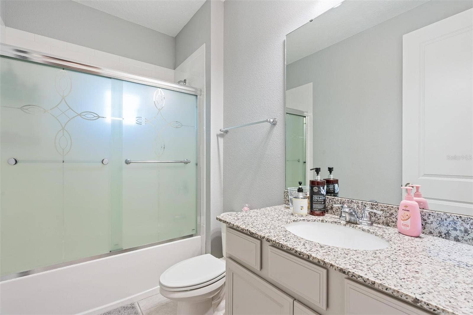 8324 LUDINGTON CIRCLE, Orlando, FL 32836 8324 LUDINGTON CIRCLE, Orlando, FL 32836