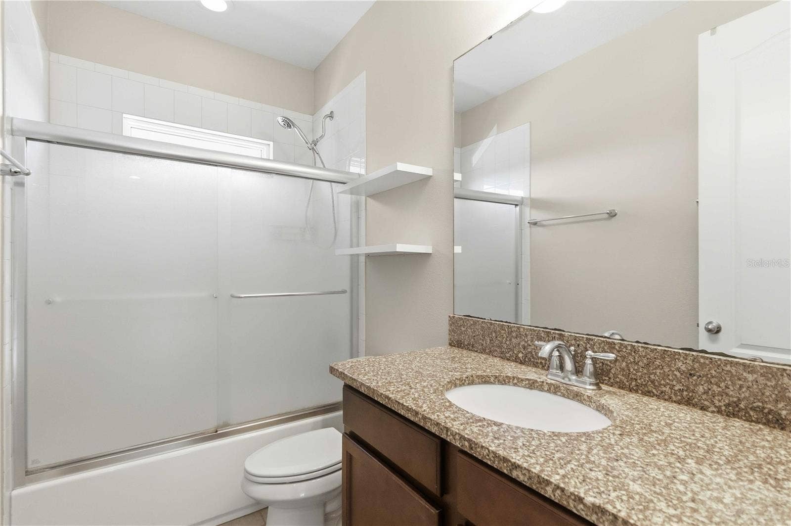 8905 LAUREATE BOULEVARD, Orlando, FL 32827
