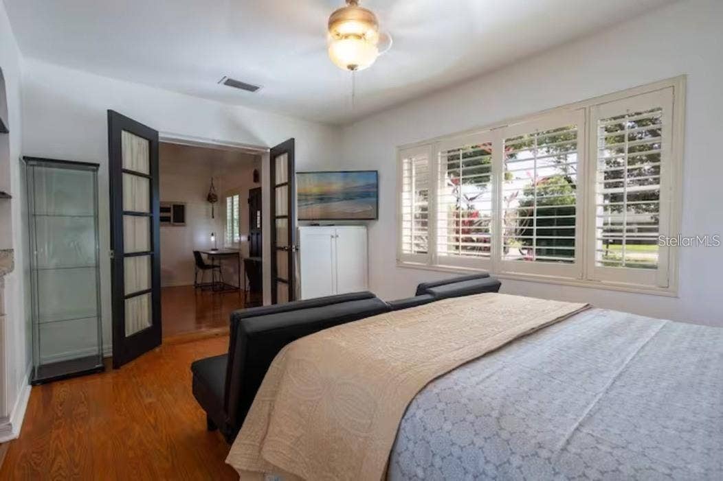 3120 PEEL AVENUE, Orlando, FL 32806 3120 PEEL AVENUE, Orlando, FL 32806
