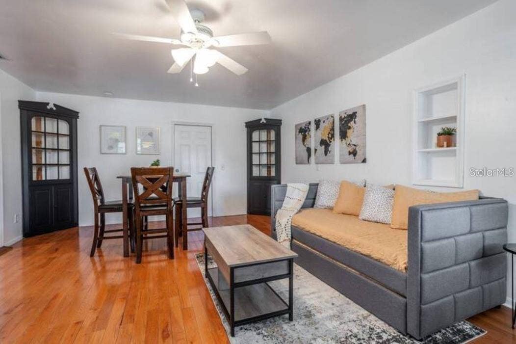 3120 PEEL AVENUE, Orlando, FL 32806 3120 PEEL AVENUE, Orlando, FL 32806
