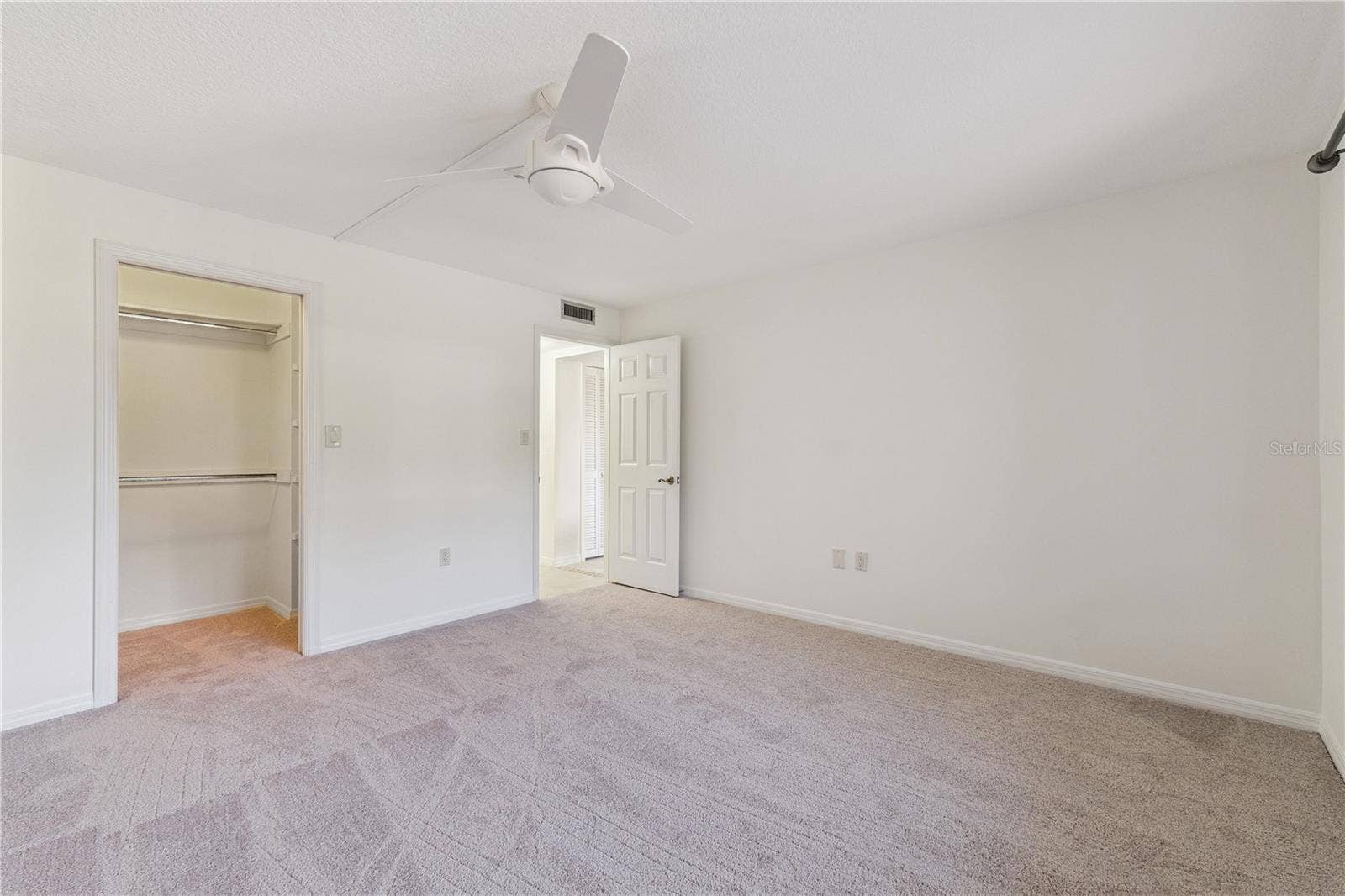 6204 MASTERS BOULEVARD, #202, Orlando, FL 32819 6204 MASTERS BOULEVARD, #202, Orlando, FL 32819