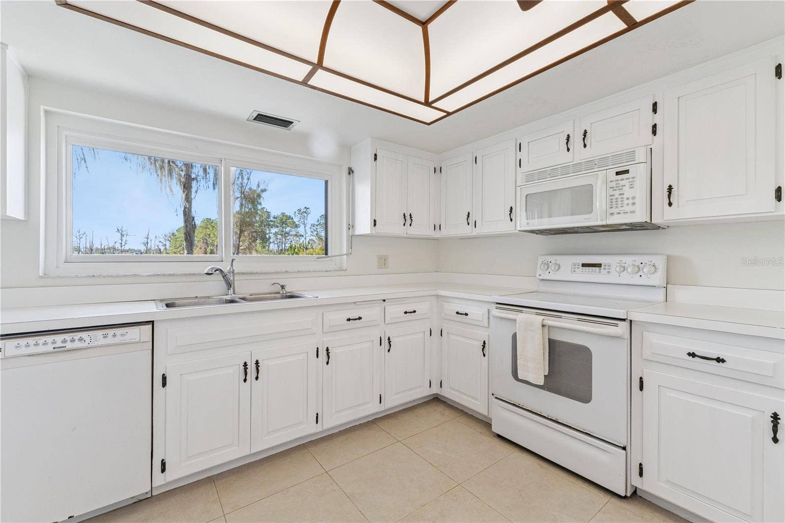 6204 MASTERS BOULEVARD, #202, Orlando, FL 32819 6204 MASTERS BOULEVARD, #202, Orlando, FL 32819