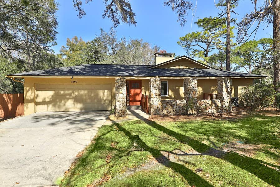 Property photo for 1000 CROOKED OAK COURT, Longwood, FL