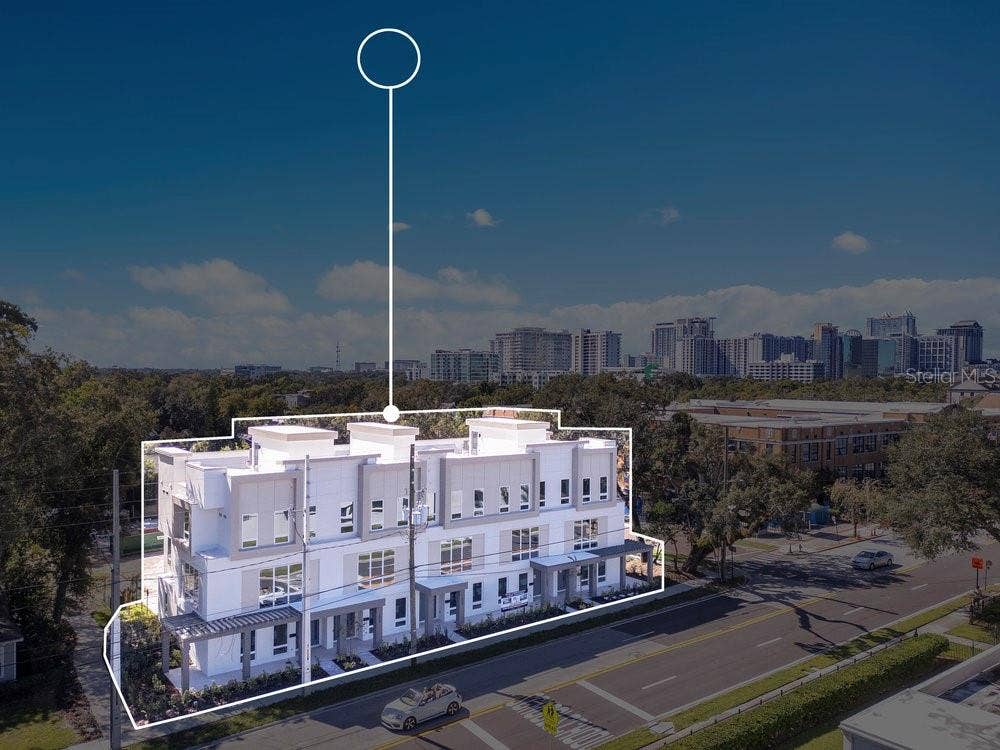 1004 E ROBINSON, Orlando, FL 32801 1004 E ROBINSON, Orlando, FL 32801