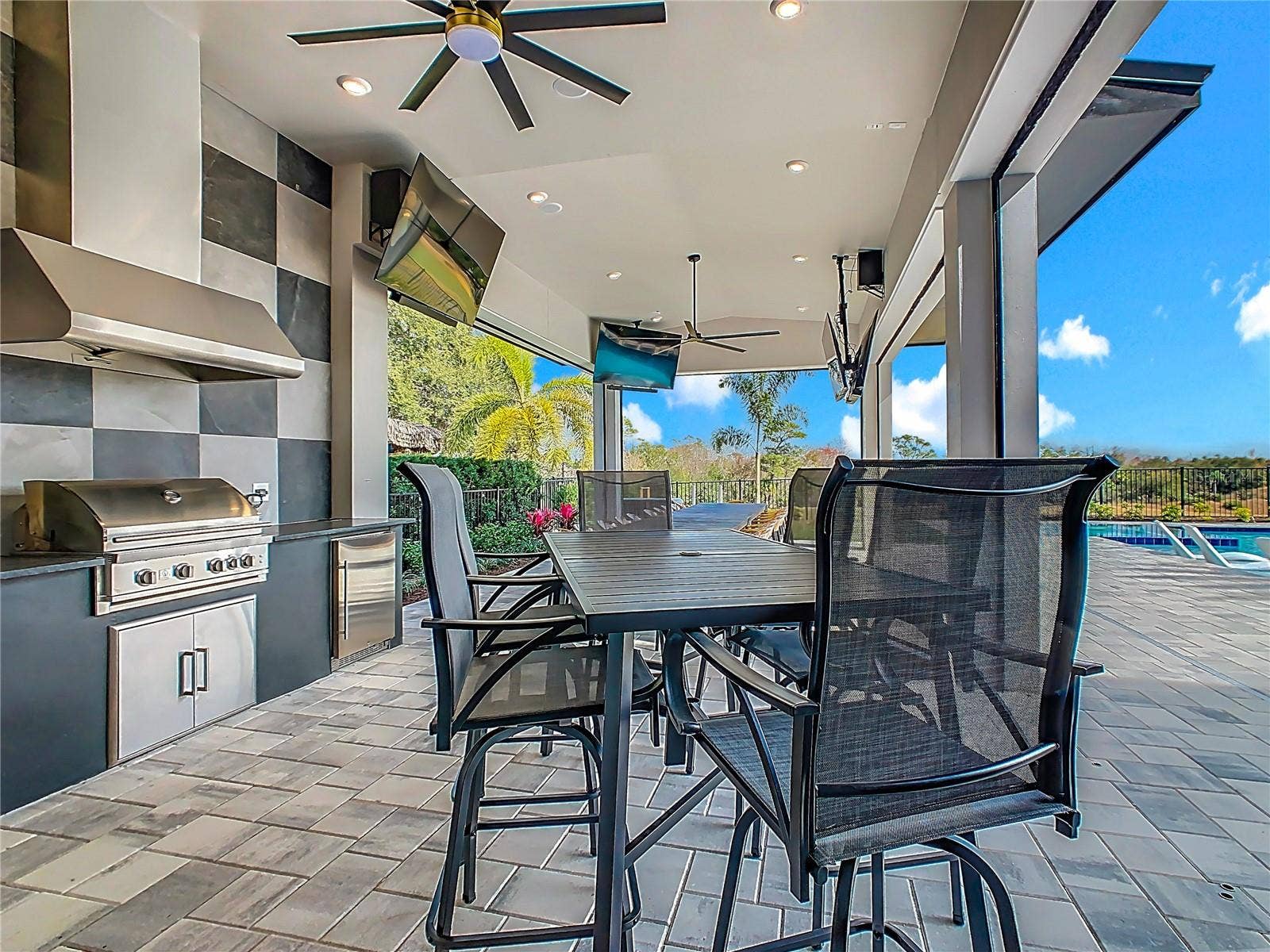 805 GOLDEN BEAR DRIVE, Reunion, FL 34747 805 GOLDEN BEAR DRIVE, Reunion, FL 34747