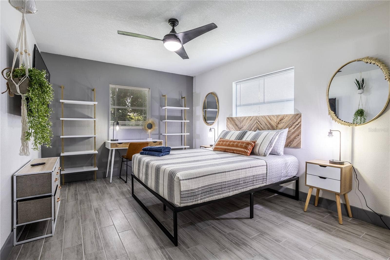 1213 CORBETT LANE, Orlando, FL 32806 1213 CORBETT LANE, Orlando, FL 32806