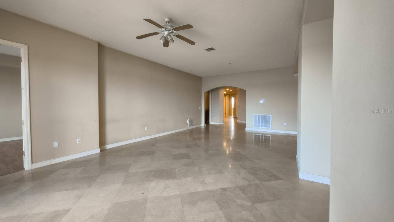 8749 THE ESPLANADE, #30, Orlando, FL 32836 8749 THE ESPLANADE, #30, Orlando, FL 32836