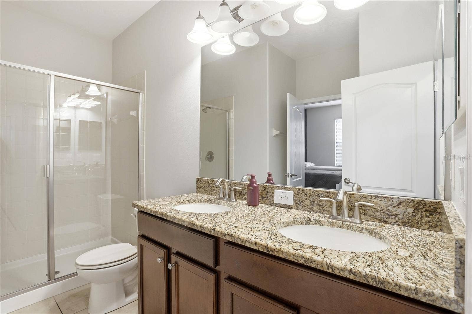 9039 SHADOW MOUNTAIN STREET, Davenport, FL 33896 bathroom #1