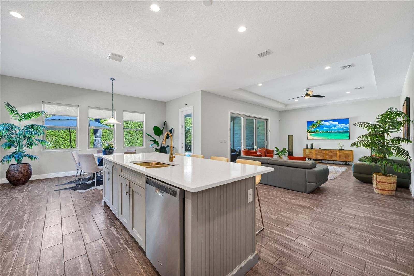 15625 SYLVESTER PALM DRIVE, Winter Garden, FL 34787 15625 SYLVESTER PALM DRIVE, Winter Garden, FL 34787
