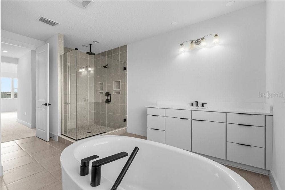 9004 SANTORINI DRIVE, Orlando, FL 32827