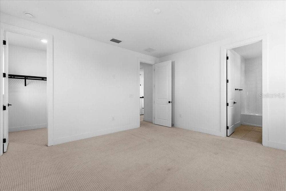 9004 SANTORINI DRIVE, Orlando, FL 32827