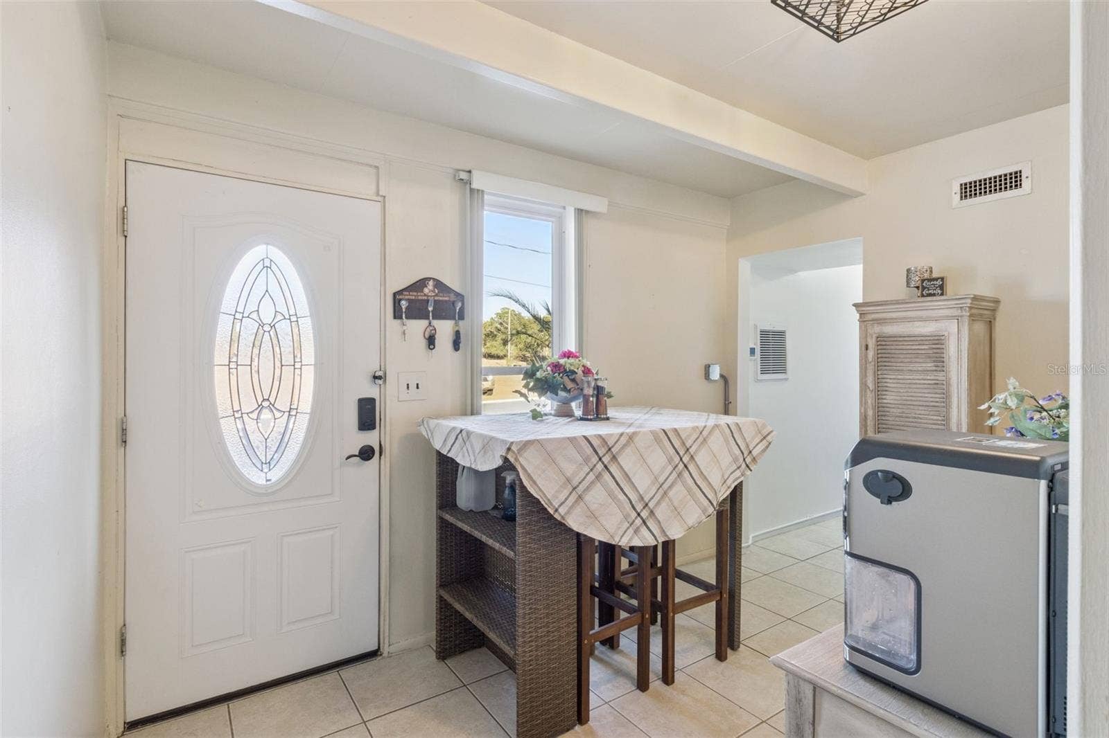 3037 CLUB CIR, Lakeshore, FL 33854 3037 CLUB CIR, Lakeshore, FL 33854