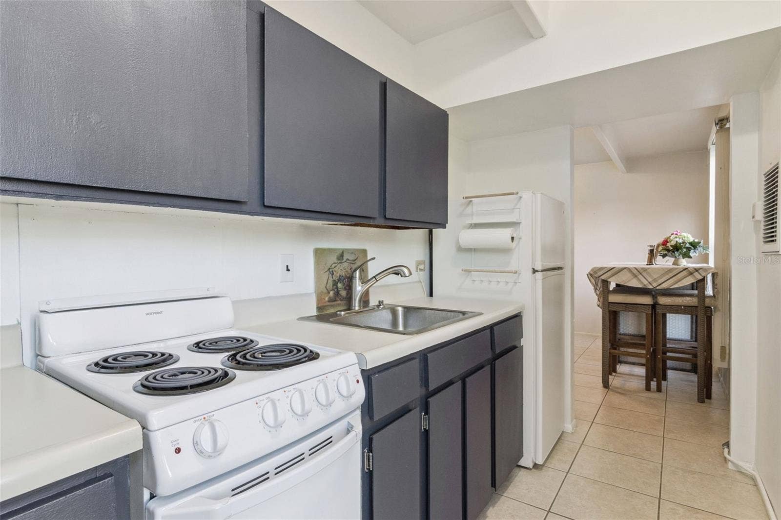 3037 CLUB CIR, Lakeshore, FL 33854 3037 CLUB CIR, Lakeshore, FL 33854