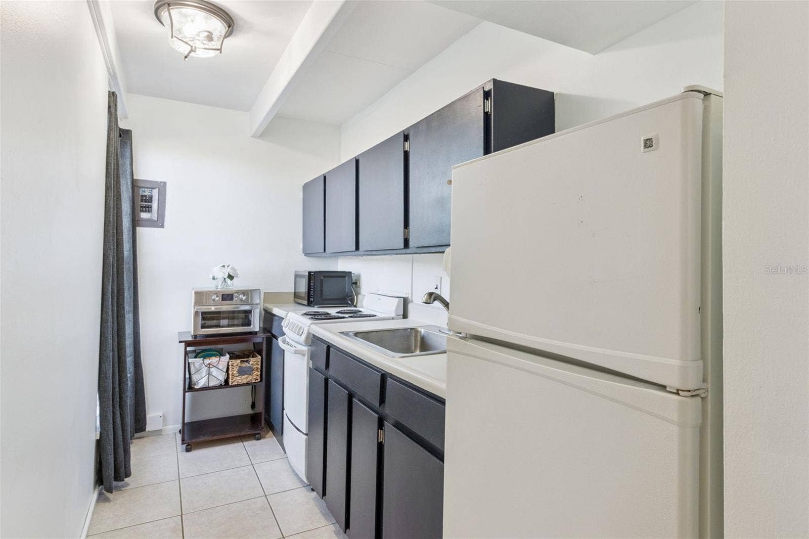 3037 CLUB CIR, Lakeshore, FL 33854 3037 CLUB CIR, Lakeshore, FL 33854
