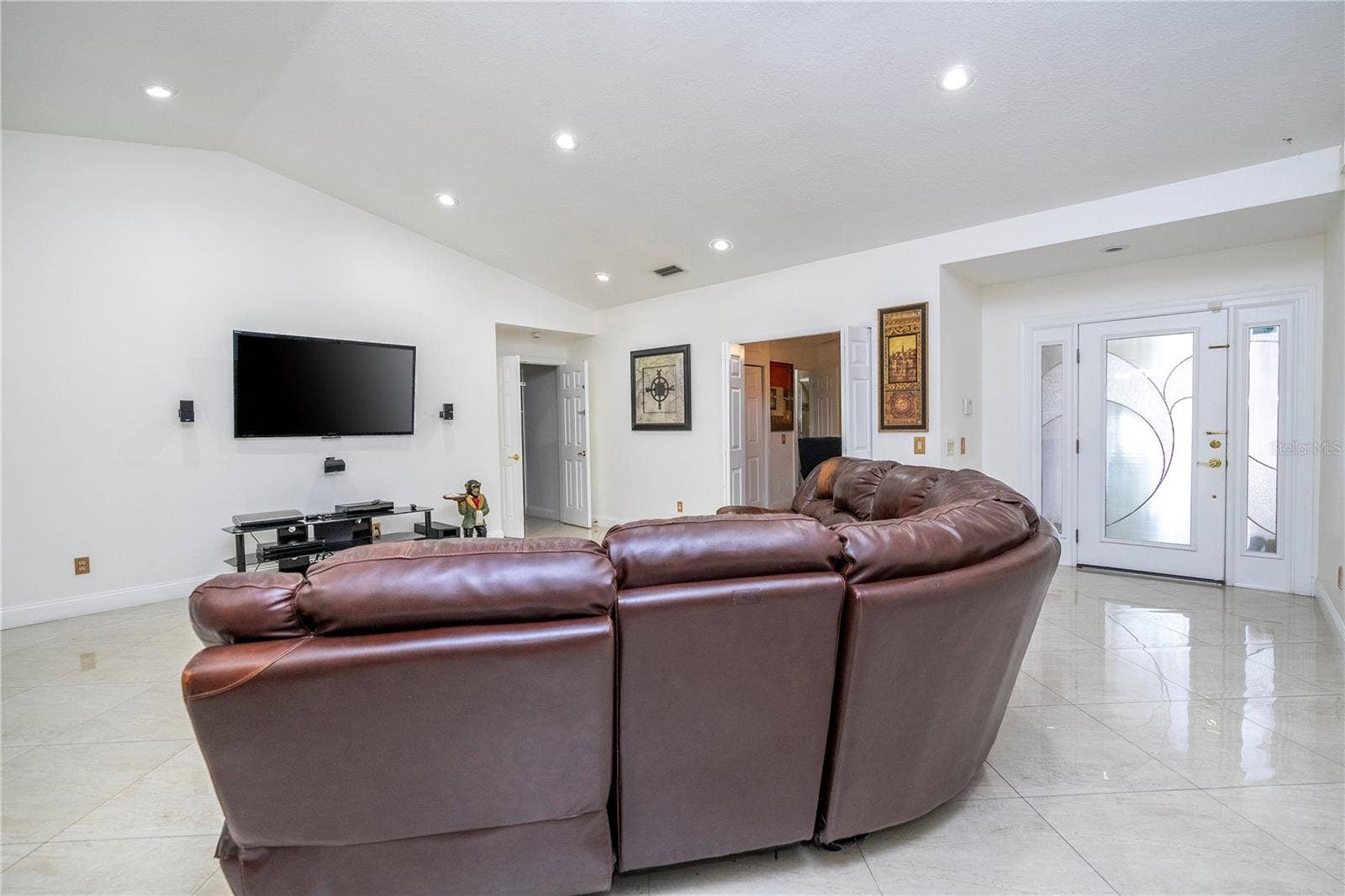 6013 CRYSTAL VIEW DRIVE, Orlando, FL 32819 6013 CRYSTAL VIEW DRIVE, Orlando, FL 32819