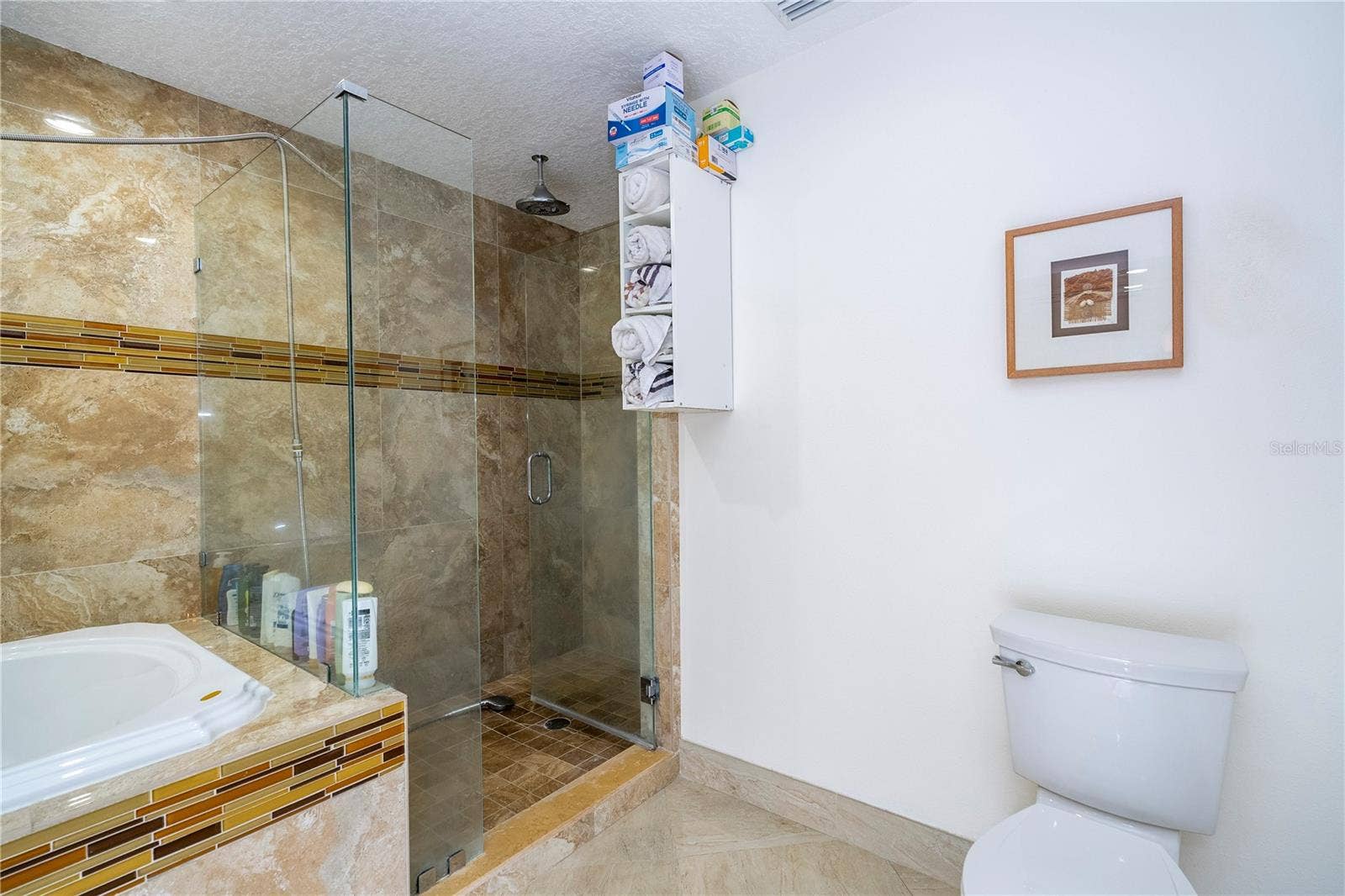 6013 CRYSTAL VIEW DRIVE, Orlando, FL 32819 6013 CRYSTAL VIEW DRIVE, Orlando, FL 32819