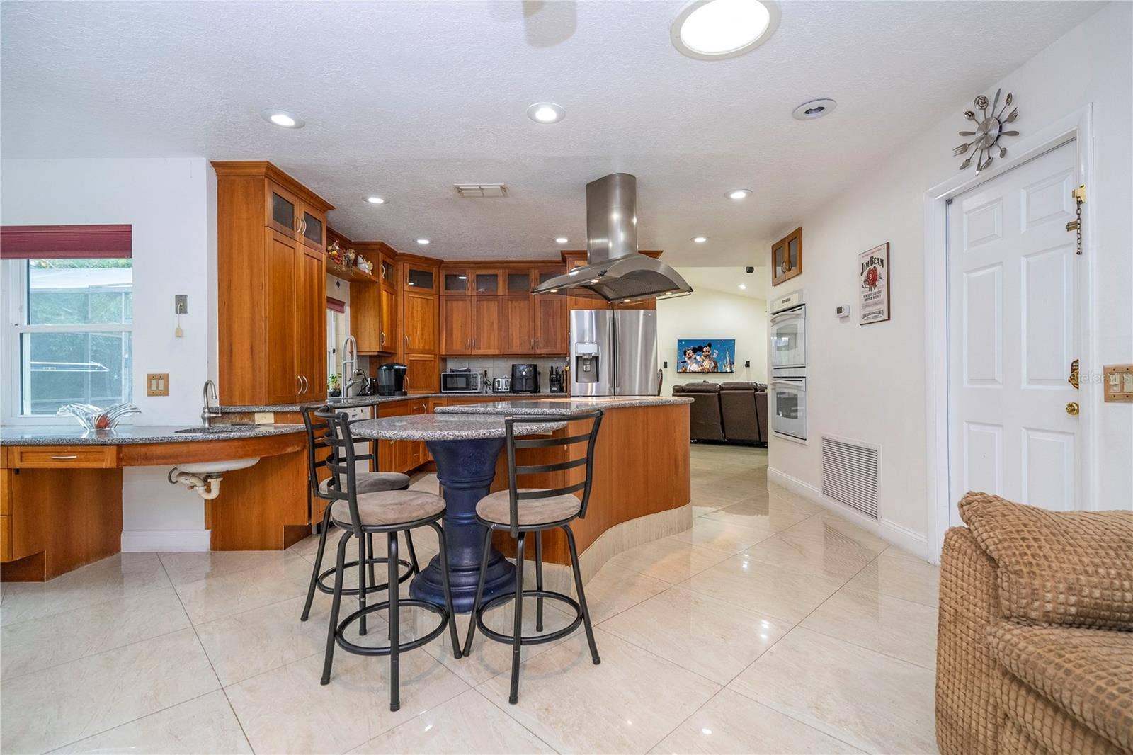 6013 CRYSTAL VIEW DRIVE, Orlando, FL 32819 6013 CRYSTAL VIEW DRIVE, Orlando, FL 32819
