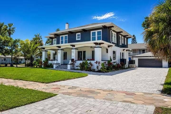 Property photo for 2041 BEACH DR SE, St Petersburg, FL