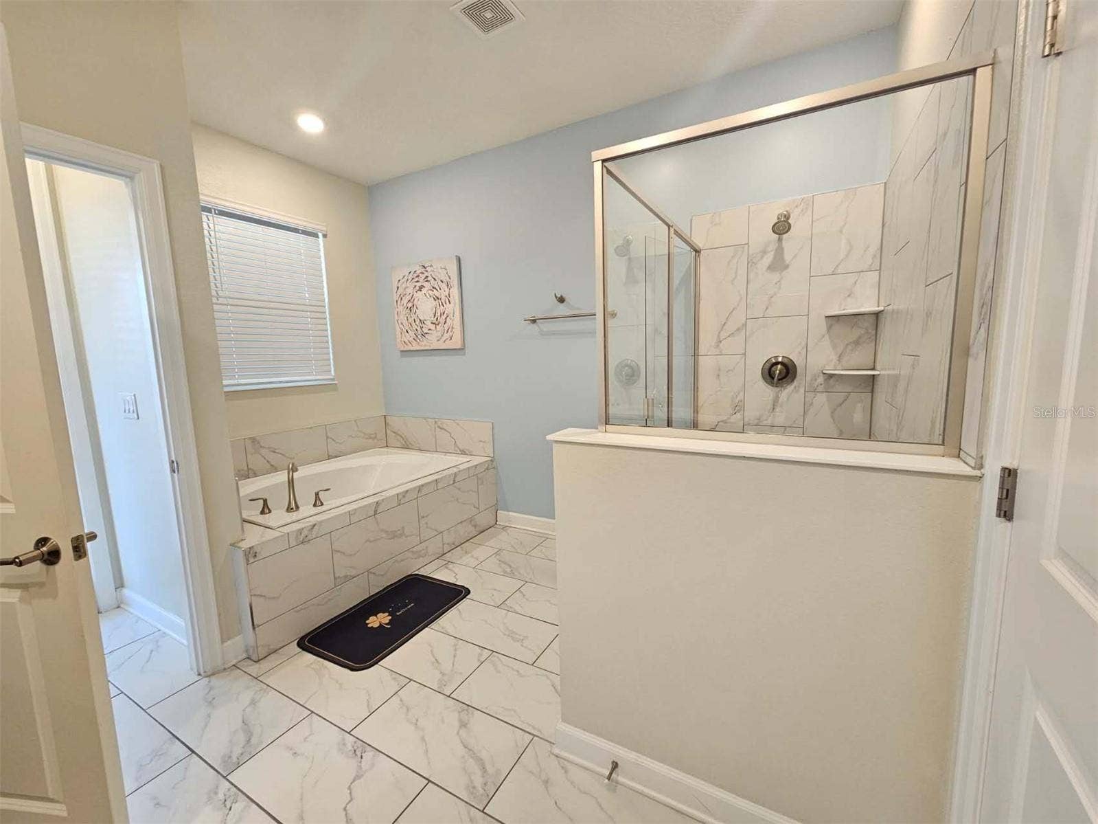 1265 CHALLENGE DRIVE, Davenport, FL 33896 Master Bathroom