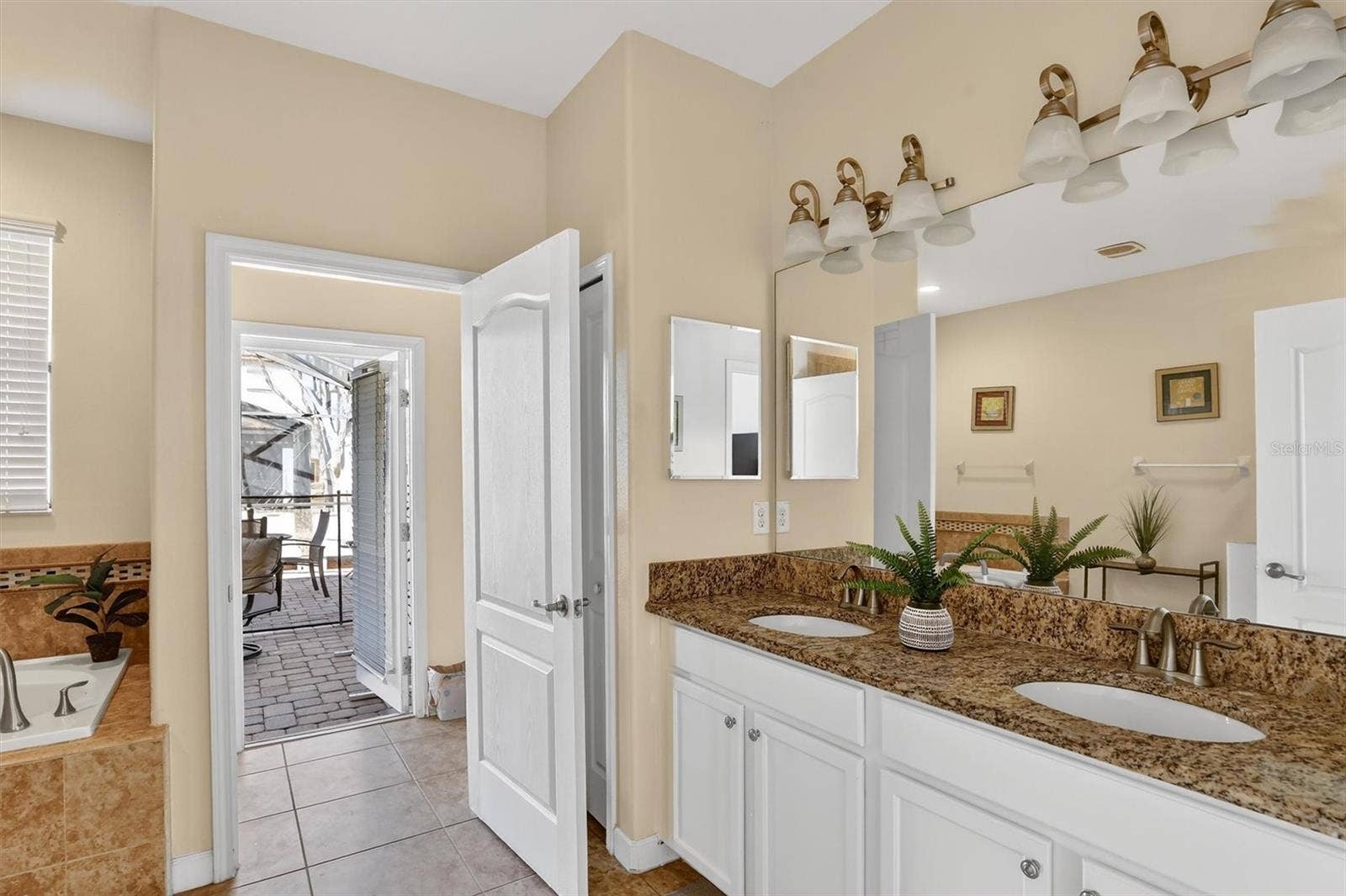 9107 EL CARO LANE, Davenport, FL 33896 9107 EL CARO LANE, Davenport, FL 33896