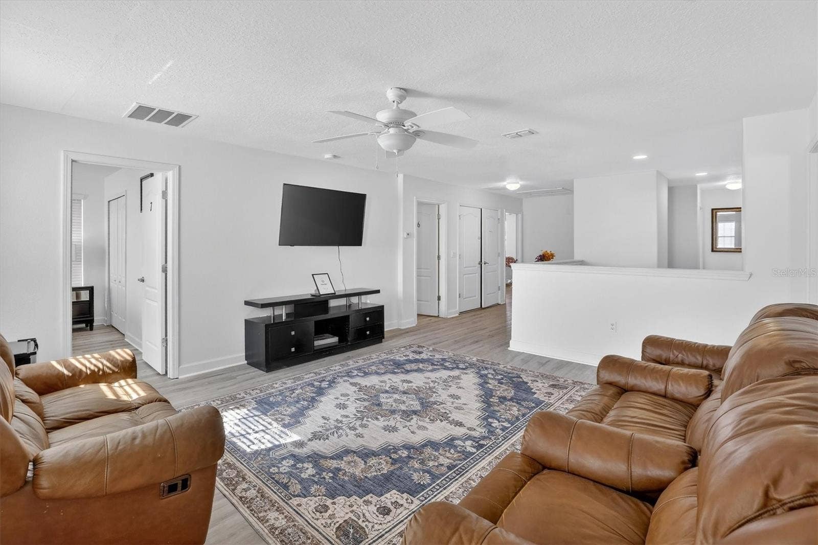 9107 EL CARO LANE, Davenport, FL 33896 9107 EL CARO LANE, Davenport, FL 33896