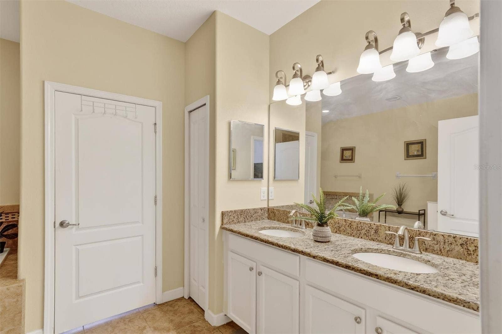 9107 EL CARO LANE, Davenport, FL 33896 9107 EL CARO LANE, Davenport, FL 33896
