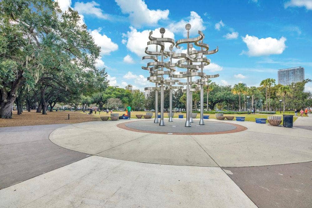 1010 E ROBINSON STREET, Orlando, FL 32801