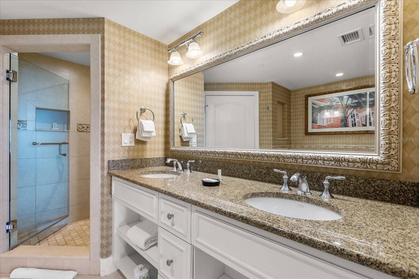 7593 GATHERING DRIVE, #1005, Reunion, FL 34747 7593 GATHERING DRIVE, #1005, Reunion, FL 34747