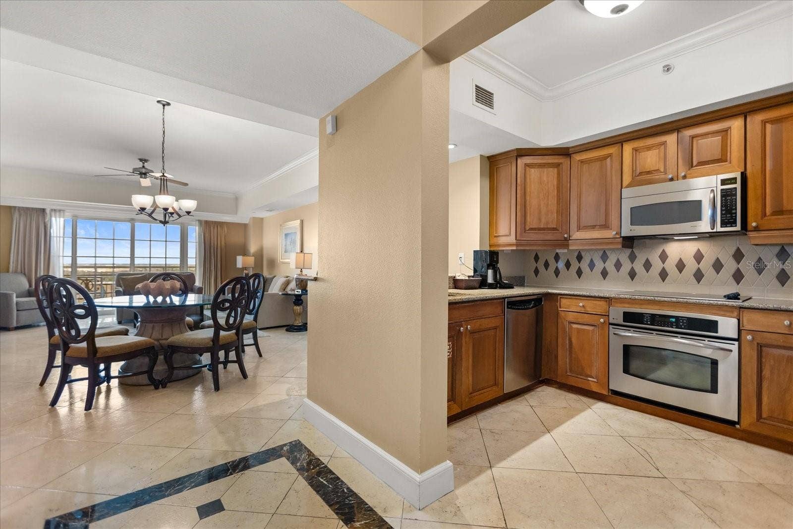 7593 GATHERING DRIVE, #1005, Reunion, FL 34747 7593 GATHERING DRIVE, #1005, Reunion, FL 34747