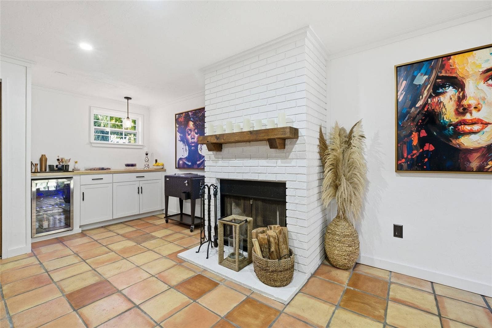 1927 ELAND AVENUE, Winter Park, FL 32789 Main House - Built in Bar in Dining or Second Living Space with Fireplace