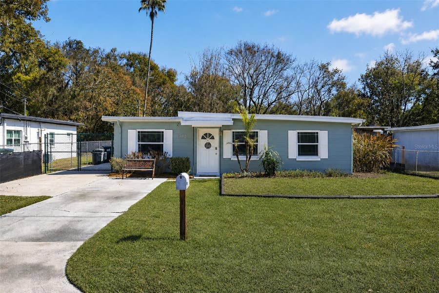 Property photo for 1943 CLOVERLAWN AVENUE, Orlando, FL