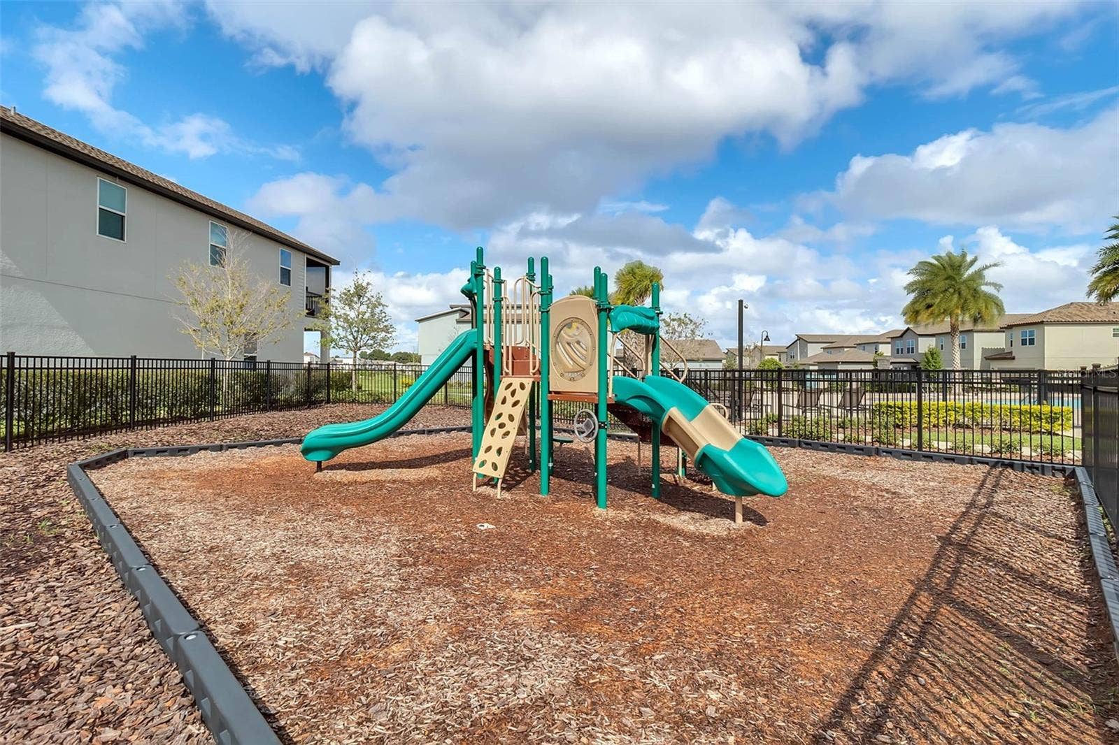 2259 WHITE FEATHER LOOP, Oakland, FL 34787