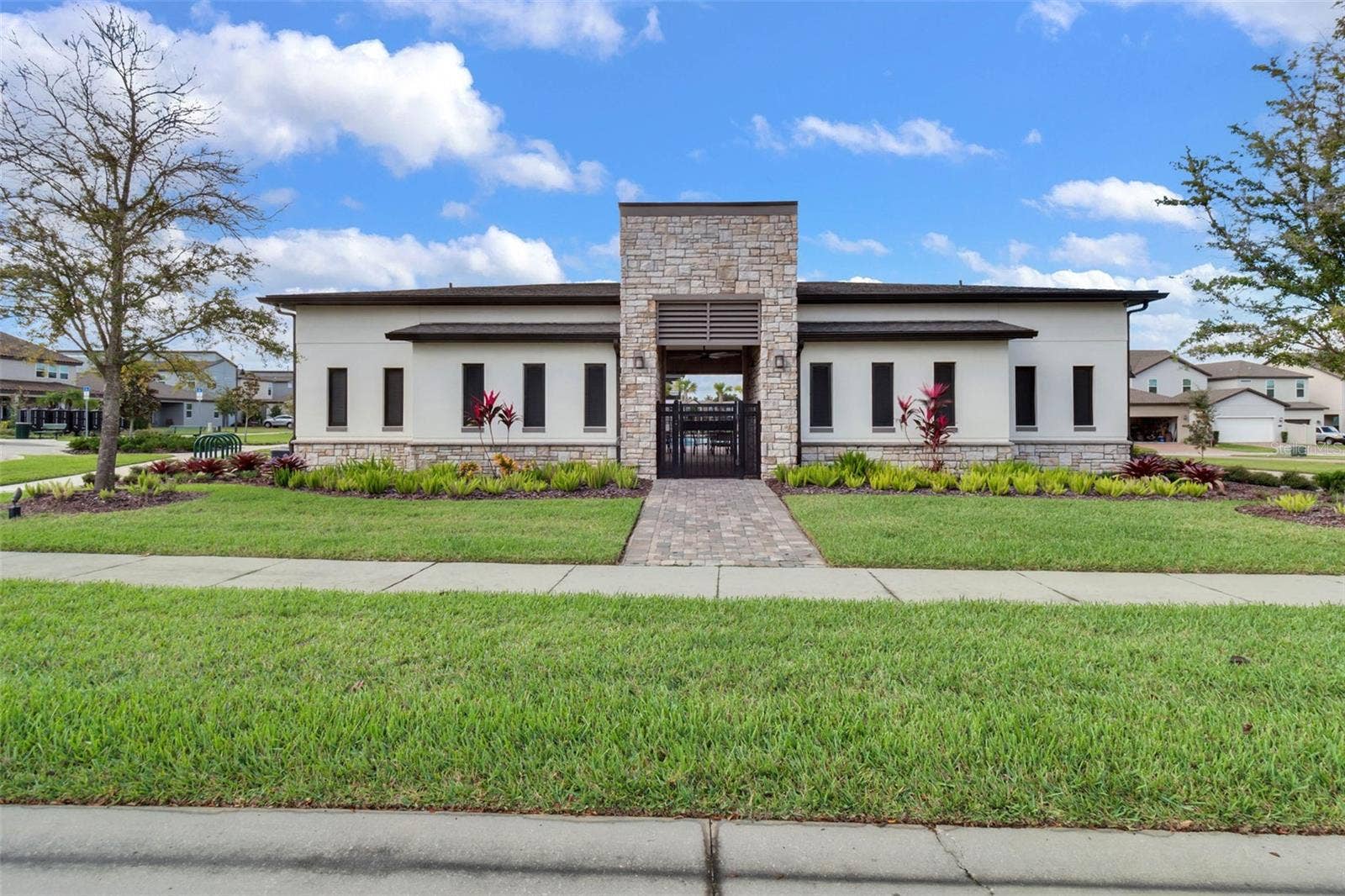 2259 WHITE FEATHER LOOP, Oakland, FL 34787