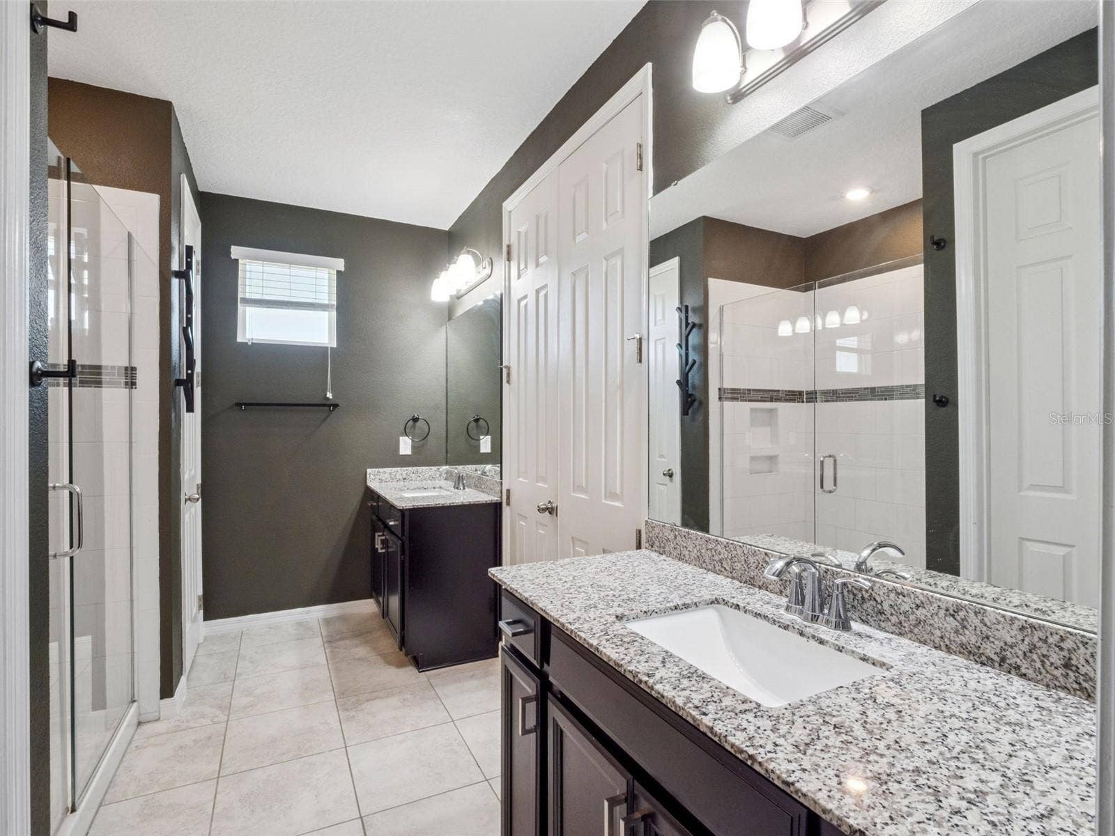 2259 WHITE FEATHER LOOP, Oakland, FL 34787