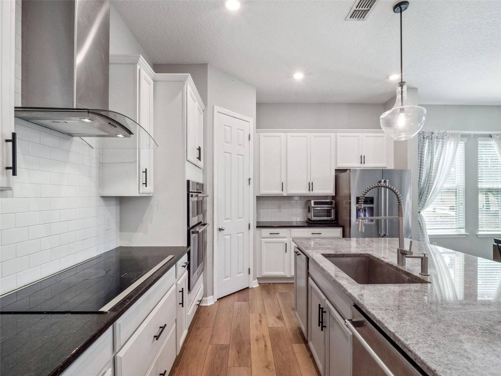 2259 WHITE FEATHER LOOP, Oakland, FL 34787
