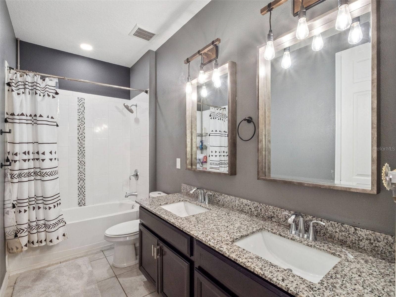 2259 WHITE FEATHER LOOP, Oakland, FL 34787