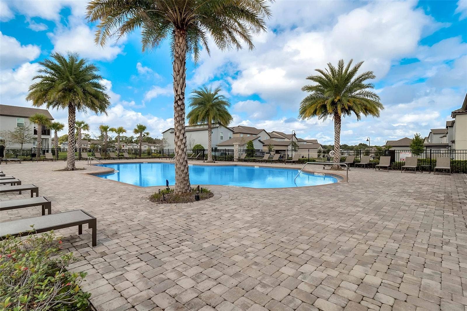 2259 WHITE FEATHER LOOP, Oakland, FL 34787
