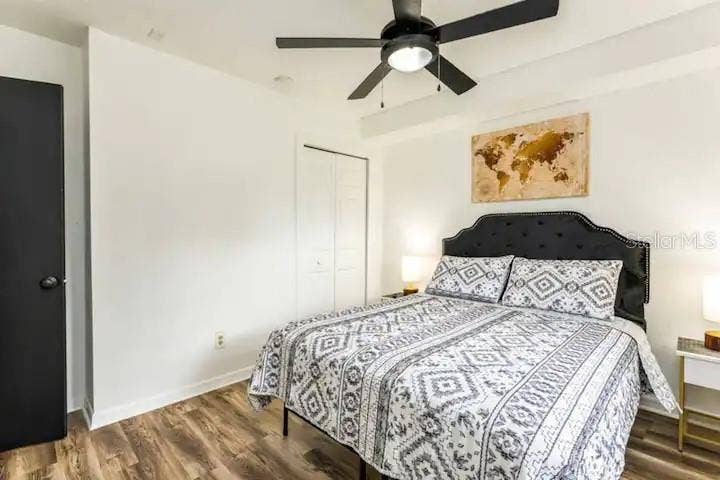 2301 CARLTON DRIVE, Orlando, FL 32806