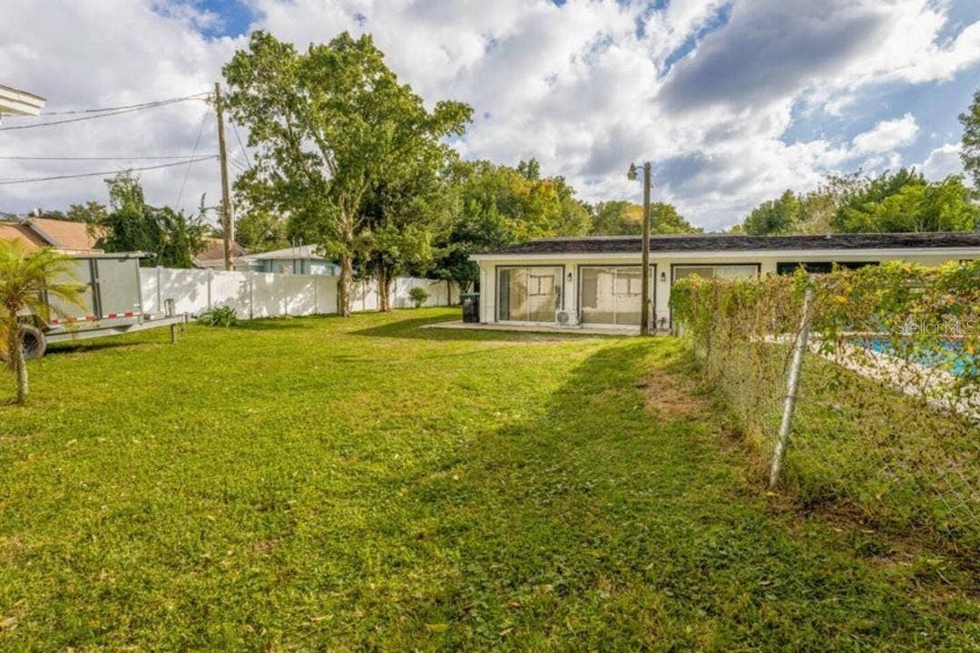 2301 CARLTON DRIVE, Orlando, FL 32806