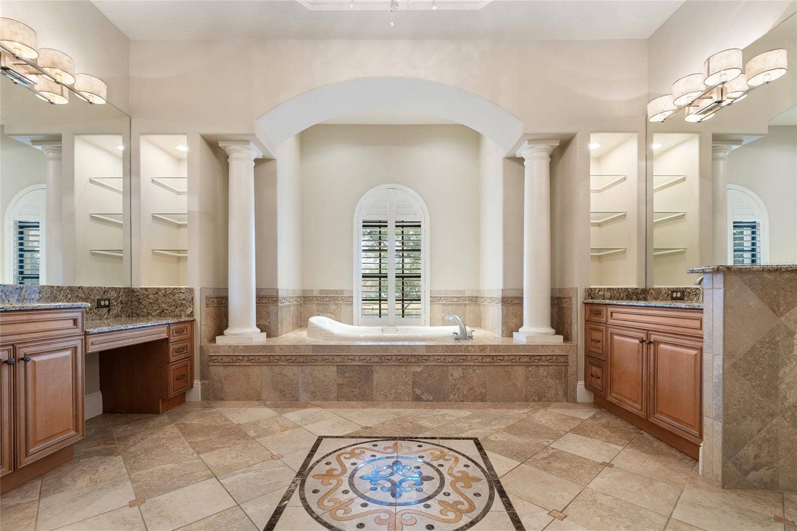 6560 LAKE BURDEN VIEW DRIVE, Windermere, FL 34786 6560 LAKE BURDEN VIEW DRIVE, Windermere, FL 34786