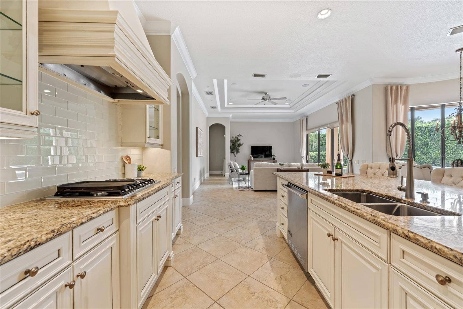 6560 LAKE BURDEN VIEW DRIVE, Windermere, FL 34786 6560 LAKE BURDEN VIEW DRIVE, Windermere, FL 34786