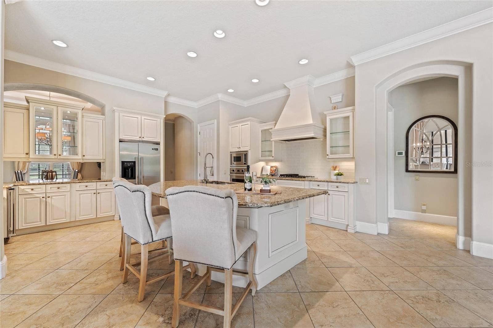 6560 LAKE BURDEN VIEW DRIVE, Windermere, FL 34786 6560 LAKE BURDEN VIEW DRIVE, Windermere, FL 34786