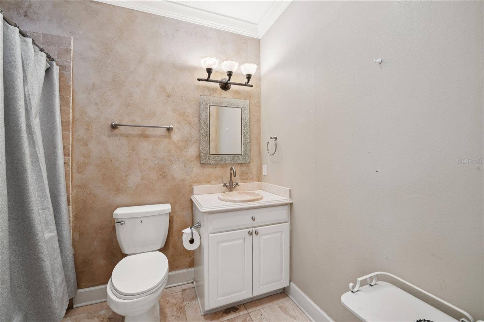 5145 LATROBE DRIVE, Windermere, FL 34786 5145 LATROBE DRIVE, Windermere, FL 34786